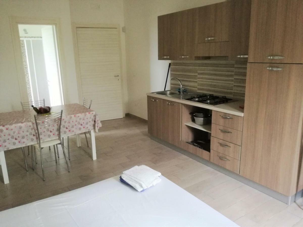 Villa Anna Residence Rodi โรดิการ์กานิโก ภายนอก รูปภาพ